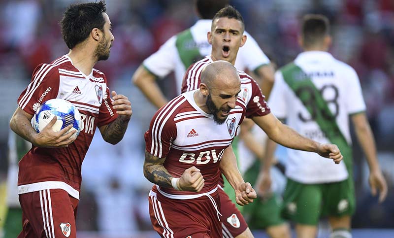 River derrotó a Banfield en un partido electrizante