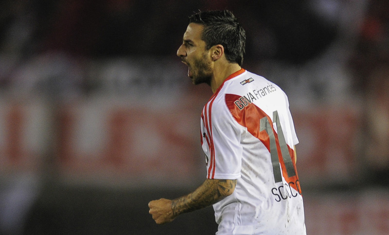 El mundo Newell’s habla de los goles de Scocco en River