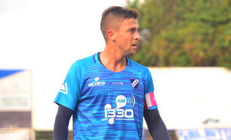 Fabrizio: «No estamos mostrando ese fútbol que jugaba Argentino»