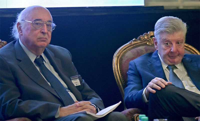 “Si este nivel de endeudamiento no cambia, en 10 años volvemos al populismo “