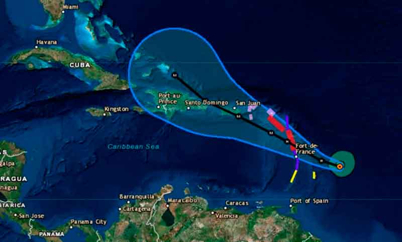 María se convierte en huracán y avanza hacia el Caribe