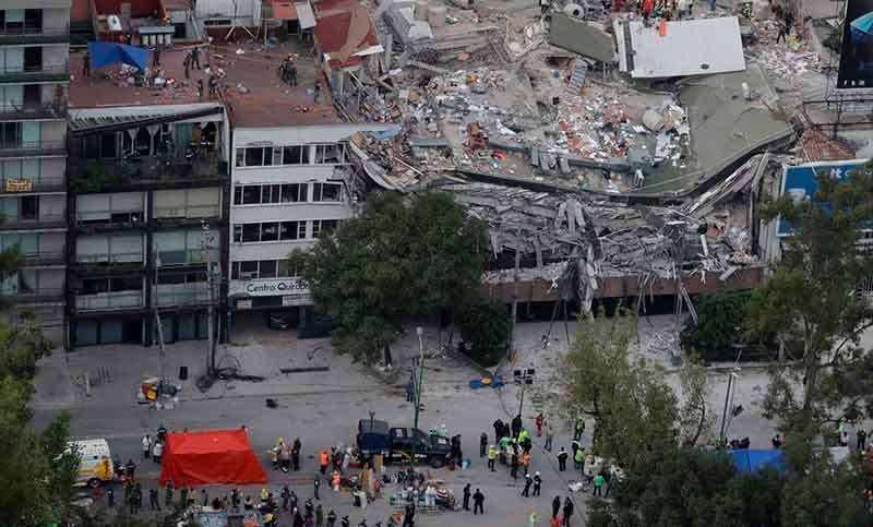 Argentinos y mexicanos cuentan cómo vivieron el sismo y cómo es el día después