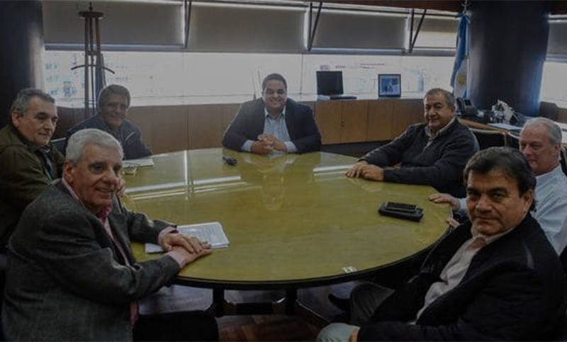 Con algunas coincidencias, culminó la reunión entre Triaca y la cúpula de la CGT