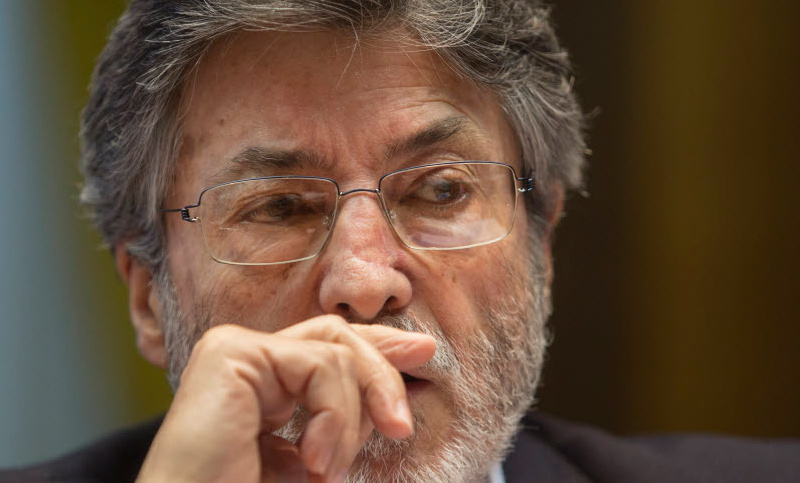 Análisis imperdible: “Una interna con Abad escupió el asado del blanqueo que falta”