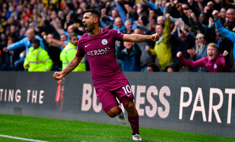 ¿Los llevará a la selección? Agüero marcó por triplicado en Inglaterra