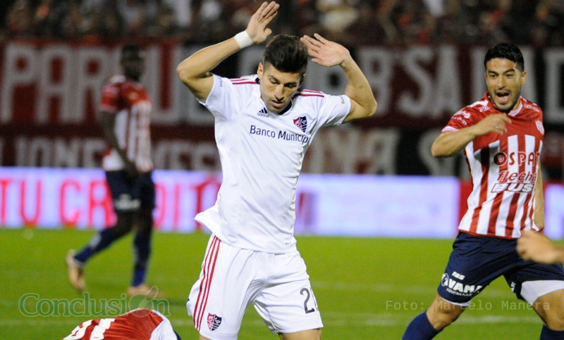 Un problema más: Amoroso intimó a Newell’s por falta de pago