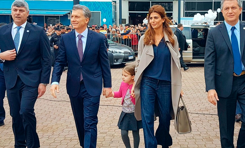 La mujer que amenazó a la hija de Macri es prima hermana del vocero presidencial