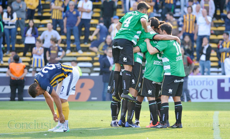 Alarma encendida en Arroyito: preocupante actuación de Central, que fue goleado por Banfield