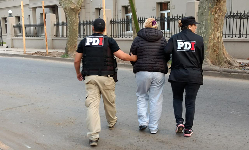 Detienen a una mujer de 51 años como presunta autora del asesinato de un joven