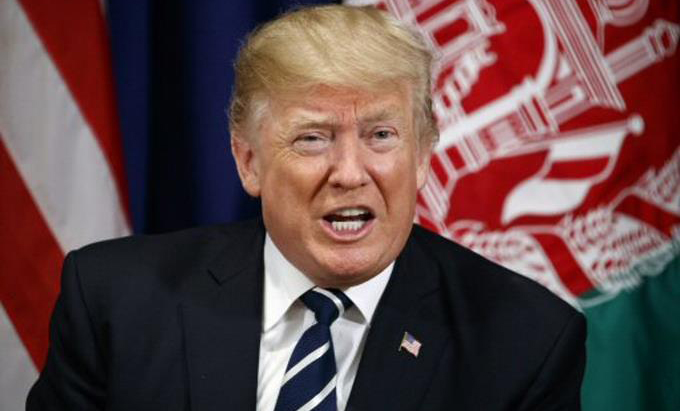 Trump anuncia que visitará Puerto Rico tras el huracán María