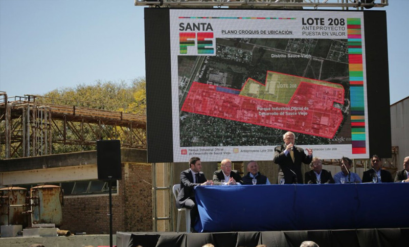Lifschitz presentó el proyecto para la recuperación del predio de la ex Fiat