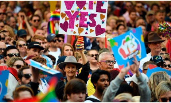 Multitudinaria marcha en Australia a favor del matrimonio igualitario