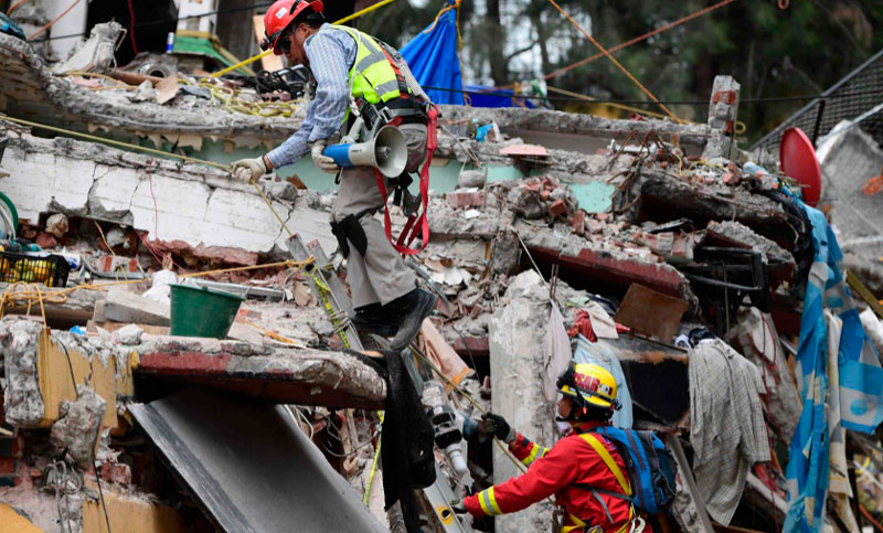 Un nuevo sismo de 5,8 grados hizo temblar otra vez a México