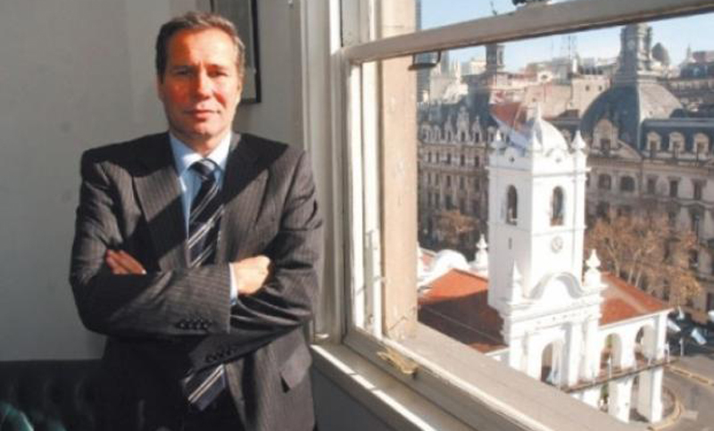 A tres años de la muerte de Nisman realizarán un homenaje en el cementerio de la Tablada