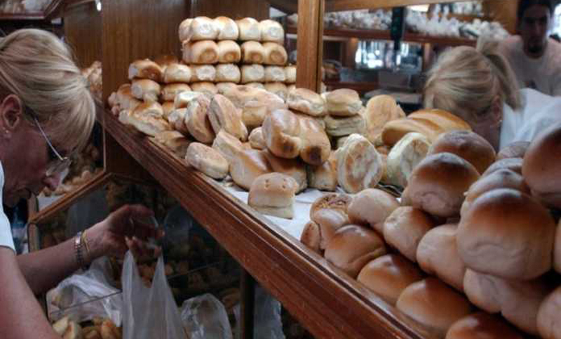Mar del Plata: pasteleros denuncian despidos sin causa en una confitería
