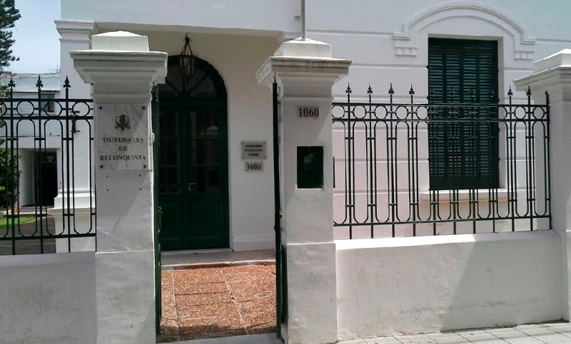Doce años de prisión por intentar matar a su mujer apuñalándola en la garganta