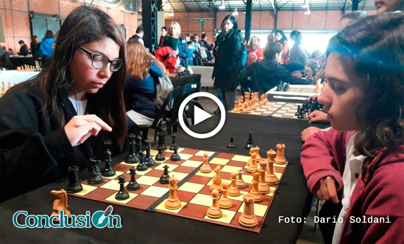 Comenzó en Rosario el encuentro nacional de ajedrez escolar femenino