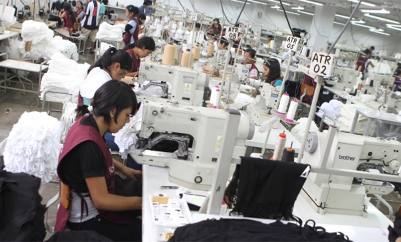 Flexibilización: elaboran un proyecto para reducir 50% los costos patronales