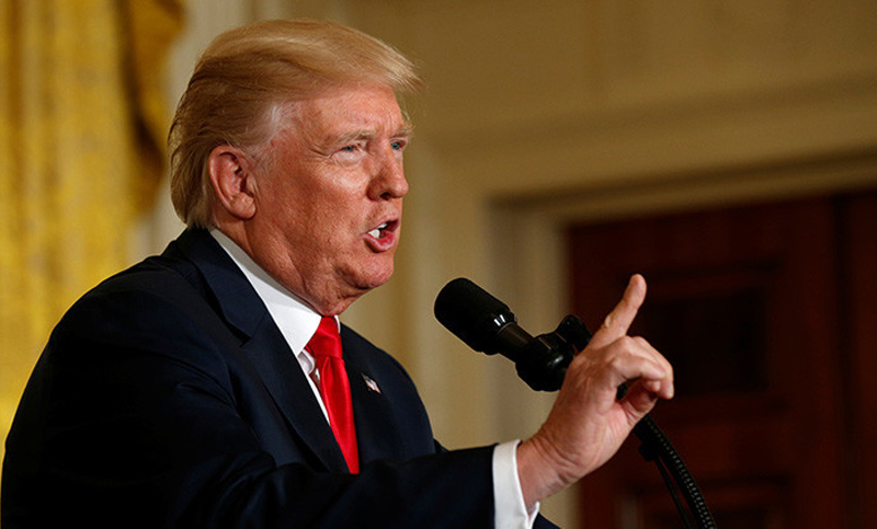 Trump: «El huracán tiene un potencial destructivo histórico»