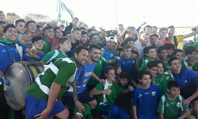 Morning empató y vuelve a la primera división de la Rosarina