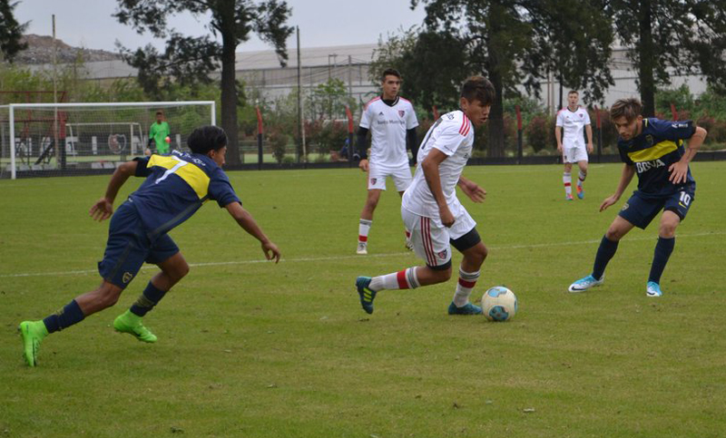 Newell’s jugó los partidos pendientes con Boca y sumó poco