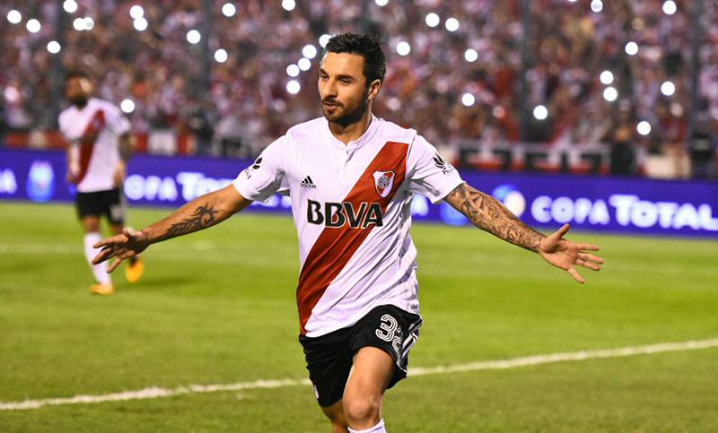 River goleó a Defensa y se clasificó a cuartos de final