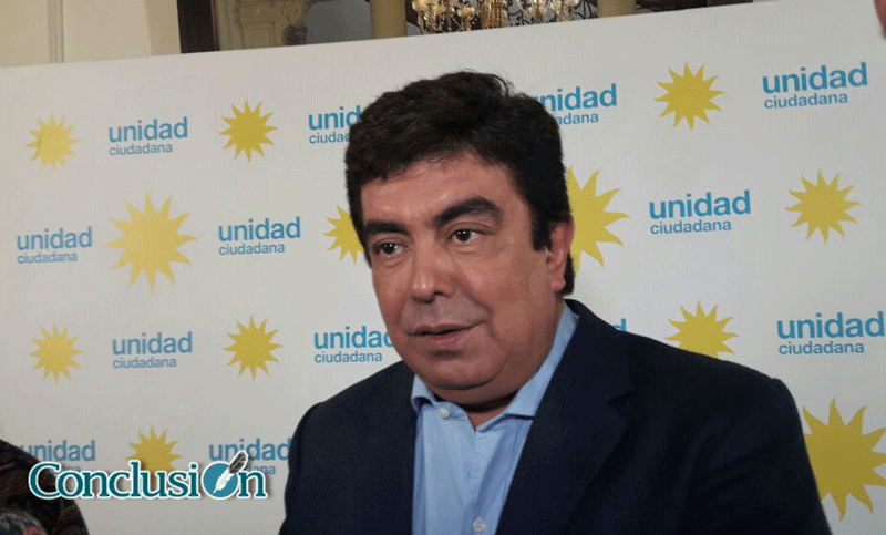 «La candidata a presidenta es Cristina Kirchner» dijo el diputado Fernando Espinoza