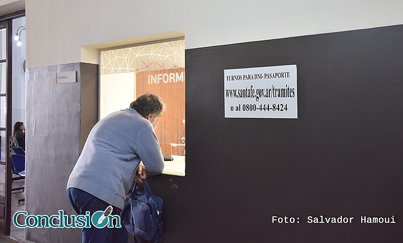 El Registro Civil extenderá hasta las 16 el horario para entregar documentos