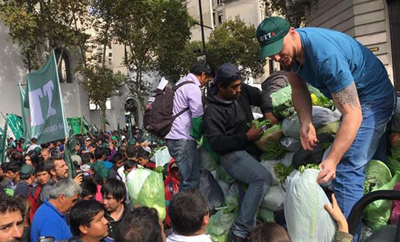 Pequeños productores venderán verdura a precio «de chacra» en Plaza de Mayo
