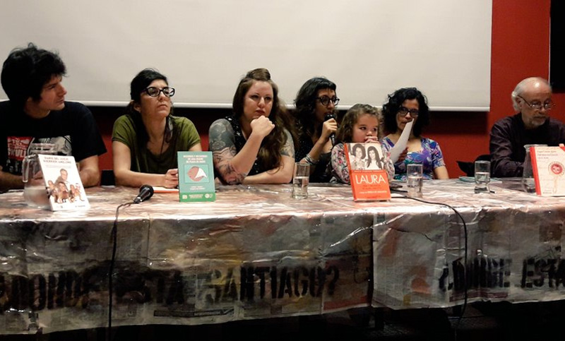 Ángela Urondo se hizo presente en la feria «Los libros de la buena memoria»