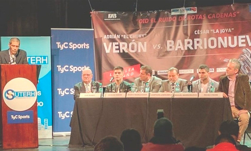 Verón regresó de Estados Unidos y está listo para enfrentar a Barrionuevo