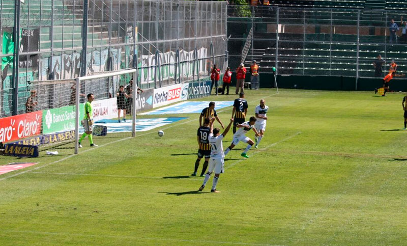 Sin rumbo: Central no puede recuperar la identidad