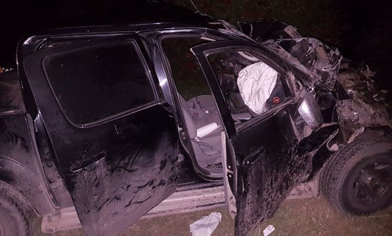 Un camionero muerto y dos personas heridas en un triple choque en la autopista a Buenos Aires