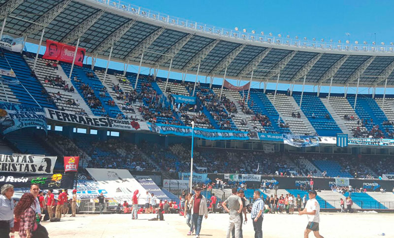 Cristina cierra su campaña en el Juan Domingo Perón de Racing