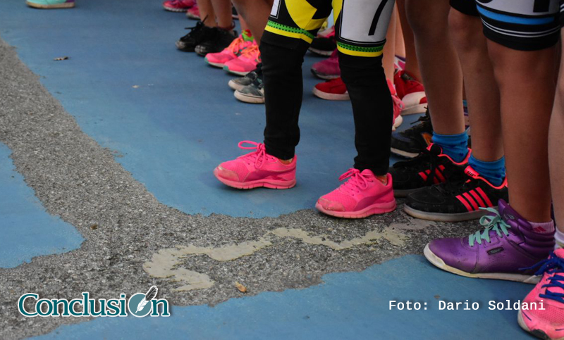 Padres y profesores piden respuestas por el estado y la poca disponibilidad del Patinódromo
