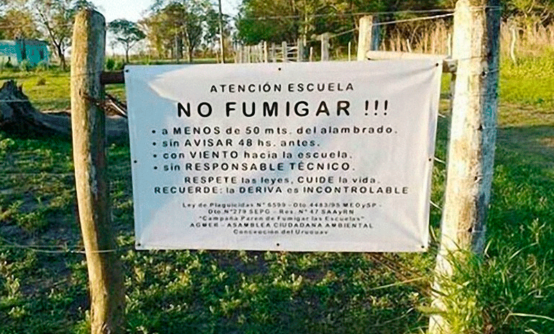 Reciben una condena de un año y medio de cárcel por fumigar una escuela rural