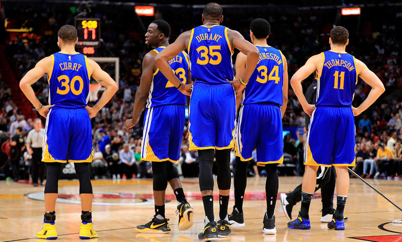El campeón Golden State abre la nueva temporada de la NBA