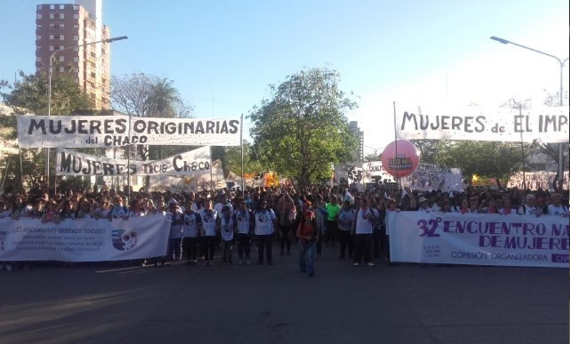 Resistencia feminista: decenas de miles de mujeres marcharon en Chaco