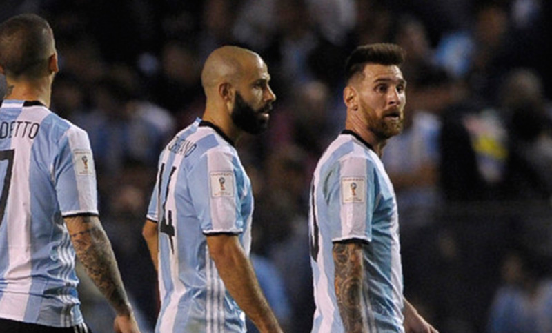 Sampaoli liberó al plantel: sólo Messi y Mascherano se quedaron en Ezeiza
