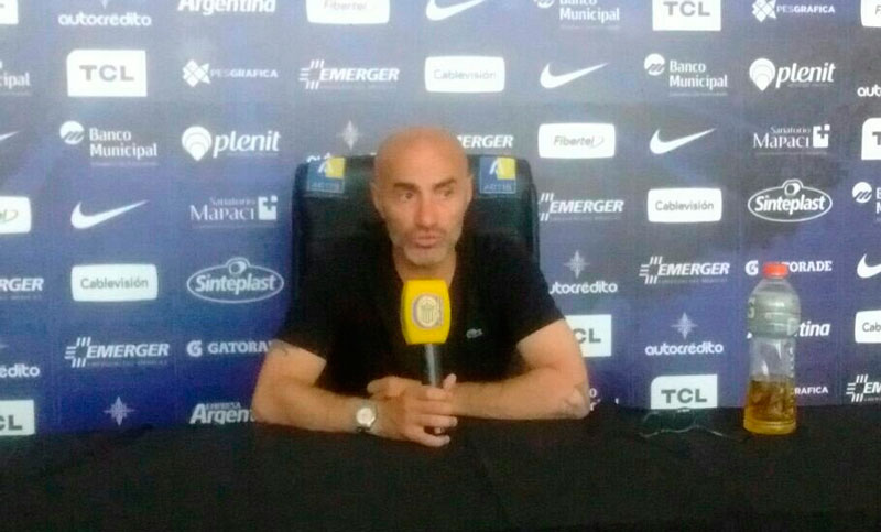 Montero confirmó el equipo para visitar a Tigre, sin Marco Ruben