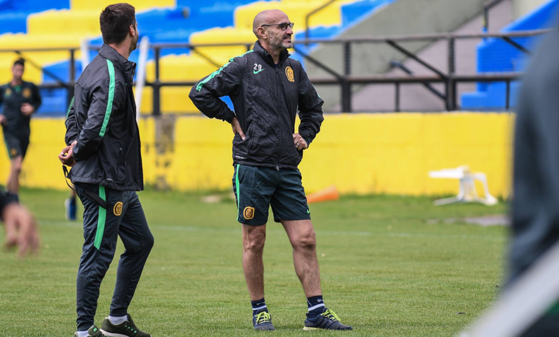Montero ensayó con variantes: volvió Gil y no estuvo Marco Ruben