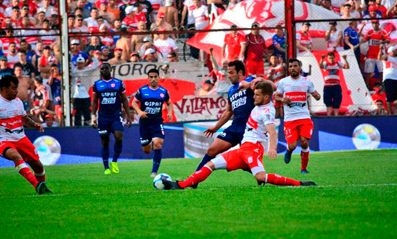 Morón se la jugó en los penales y sacó a Unión de la Copa Argentina