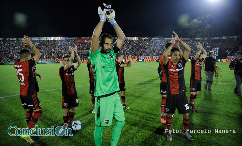 Las postales del empate en el Coloso