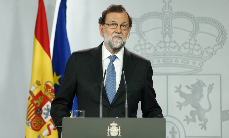 Rajoy mantendrá Cataluña intervenida si Puigdemont asume en Bruselas