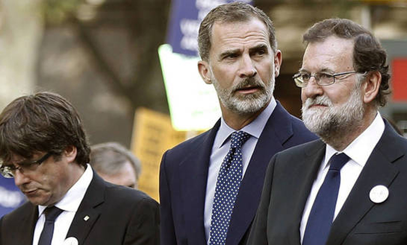 Rey Felipe: España vive un «inaceptable intento de secesión» en Cataluña