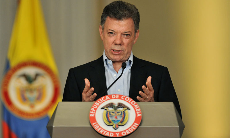 Santos resalto el aval de la justicia y afirmó que los acuerdos con las FARC «se van a cumplir»