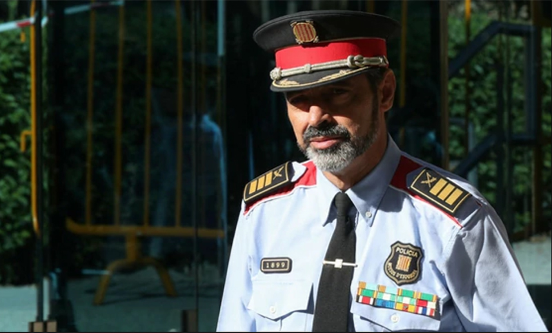 Crisis en Cataluña: el Gobierno de Rajoy destituyó al jede de la policía catalana