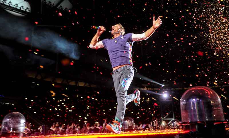 Con tributo a Soda Stereo y un tango inédito, Coldplay cerró su gira en La Plata