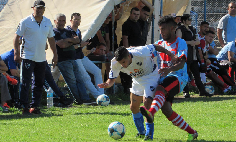 Argentino recibe al puntero de la D y buscará dar el batacazo