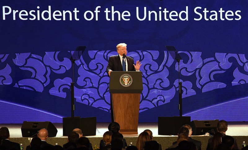Trump declara que el desequilibrio comercial entre China y EE.UU. es «inaceptable» para Washington
